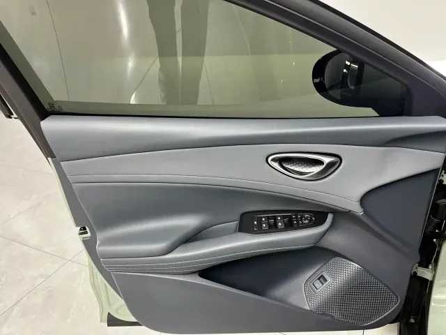 BYD Seal 06 GT — Фото автомобиля 5
