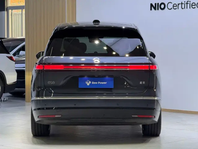 Nio ES8 — Фото автомобиля 7
