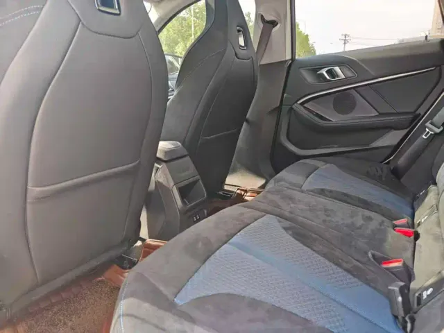 BMW 2 Series — Фото автомобиля 13