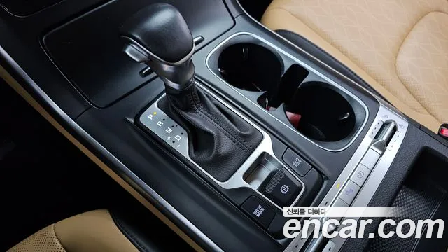 Kia Carnival 4th Gen — Фото автомобиля 12