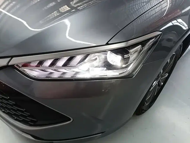BYD Qin PLUS — Фото автомобиля 23