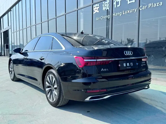 Audi A6L — Фото автомобиля 5
