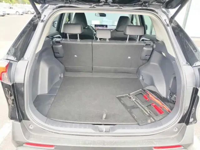 Toyota RAV4 — Фото автомобиля 5