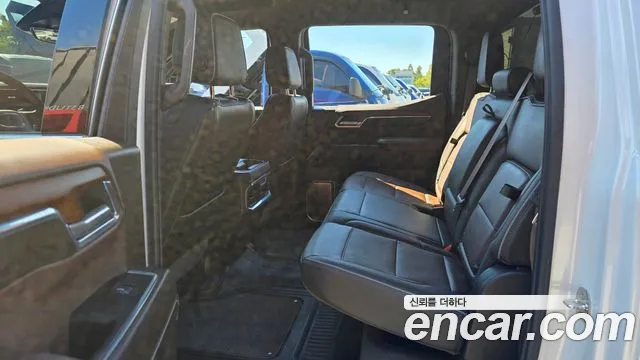 GMC Sierra — Фото автомобиля 10