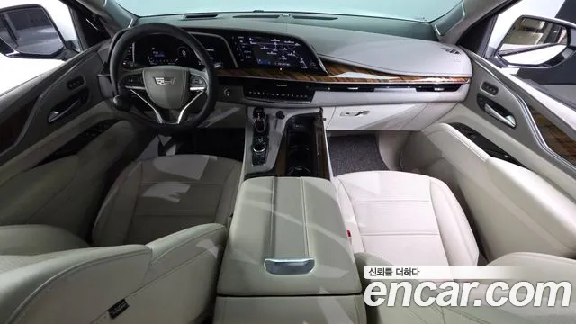 Cadillac Escalade 5th Gen — Фото автомобиля 7