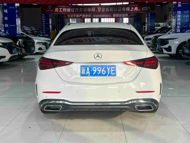 Mercedes-Benz C-Class — Фото автомобиля 8