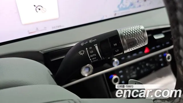 Genesis GV70 — Фото автомобиля 28