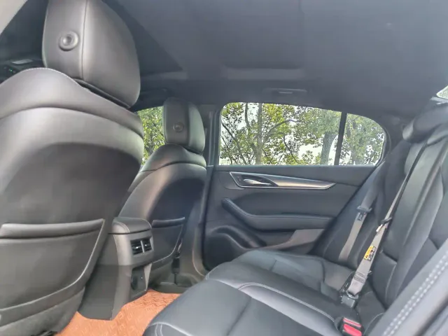 Cadillac CT5 — Фото автомобиля 10