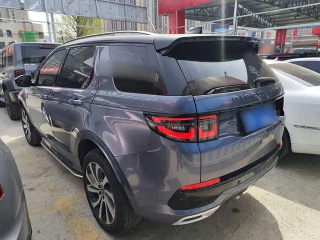 Land Rover Discovery Sport — Фото автомобиля 22