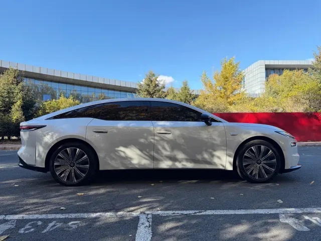 Toyota BoZhi 7 — Фото автомобиля 4