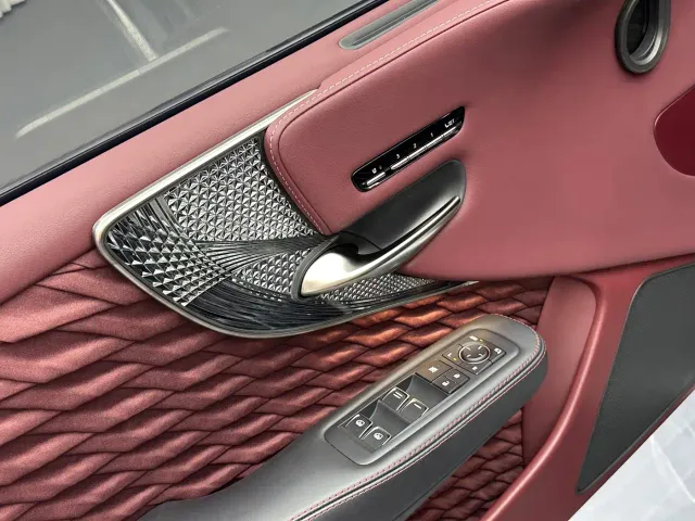Lexus LS — Фото автомобиля 11