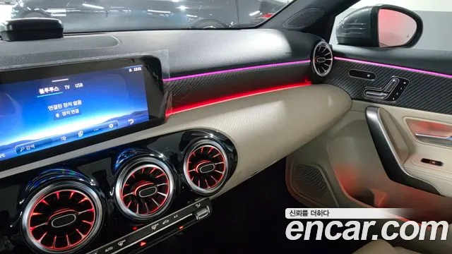 Mercedes-Benz A-Class — Фото автомобиля 17