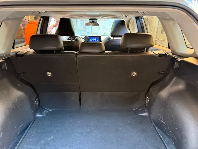 Toyota Frontlander — Фото автомобиля 23