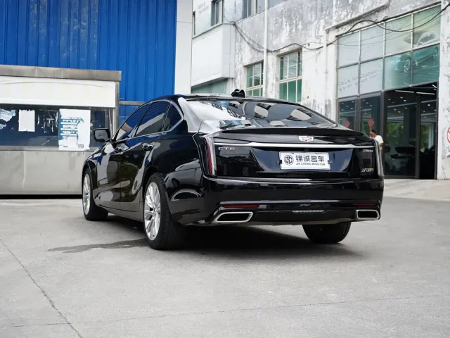 Cadillac CT6 — Фото автомобиля 7