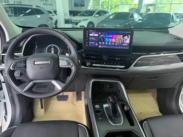 Haval H6 — Фото автомобиля 17
