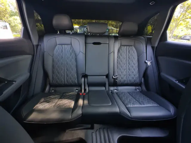 Audi Q5L — Фото автомобиля 23
