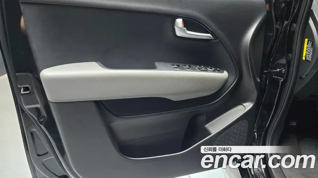 Kia RAY Новый Kia Ray Signature — Фото автомобиля 24