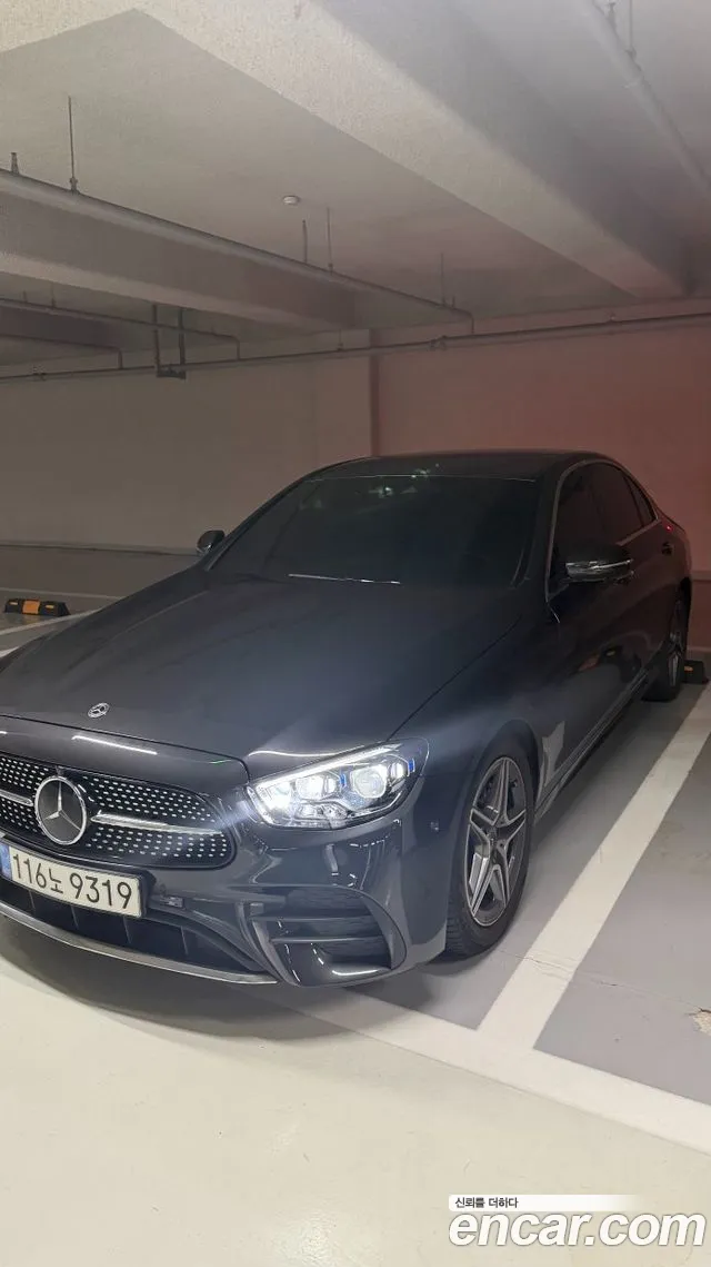 Фотография автомобиля — Mercedes-Benz E-Class W213