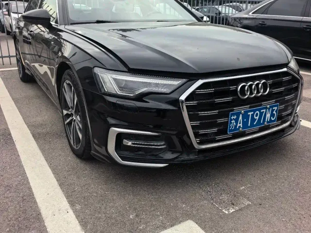Audi A6L — Фото автомобиля 2