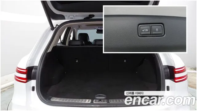 Genesis GV70 — Фото автомобиля 6