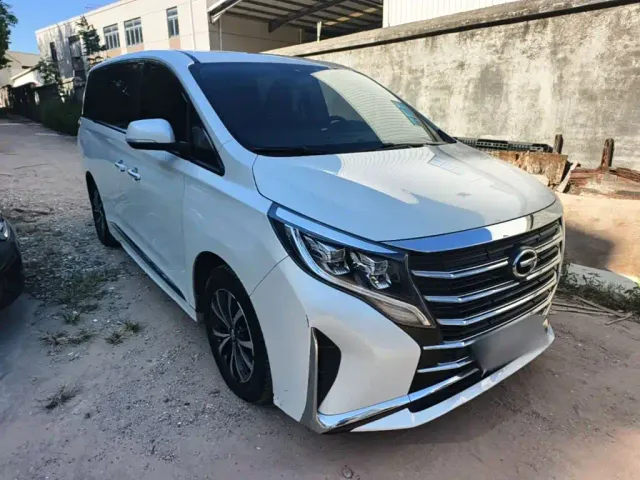 GAC Trumpchi M8 — Фото автомобиля 3