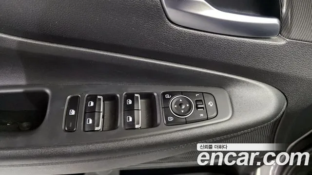 Hyundai Santafe Новый Santa Fe Дизель 2.2 4WD — Фото автомобиля 14
