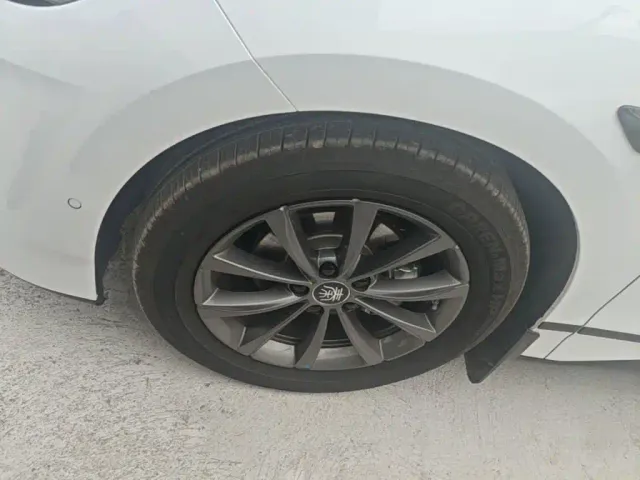 BYD Qin L — Фото автомобиля 22
