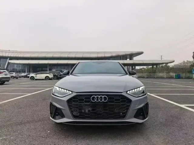 Audi A4L — Фото автомобиля 2
