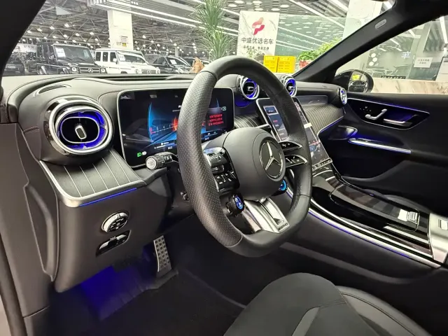 Mercedes-Benz Mercedes-Benz GLC AMG 2024 AMG GLC 43 4MATIC — Фото автомобиля 22