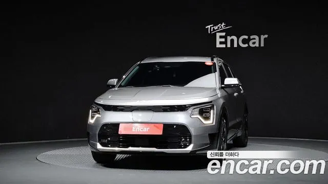 Kia Niro Niro (New) — Фото автомобиля 3