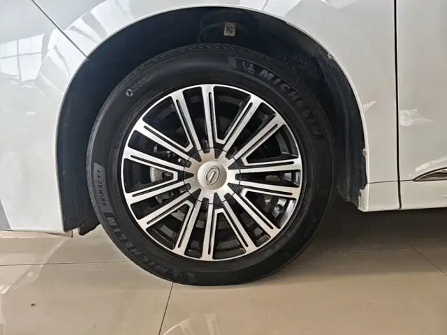 GAC Trumpchi M8 — Фото автомобиля 22