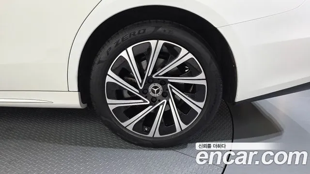 Mercedes-Benz E-Class E-класс W214 E300 4MATIC Exclusive — Фото автомобиля 15