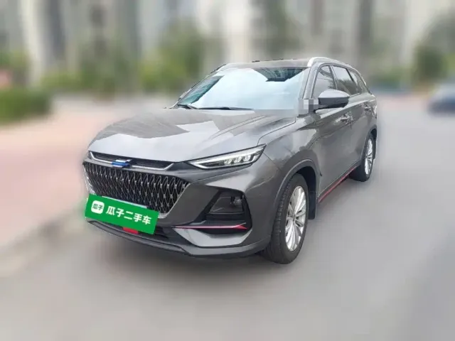 Фотография автомобиля — Changan X7 Plus