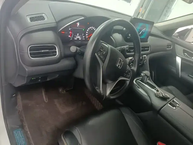 Honda Avancier — Фото автомобиля 9