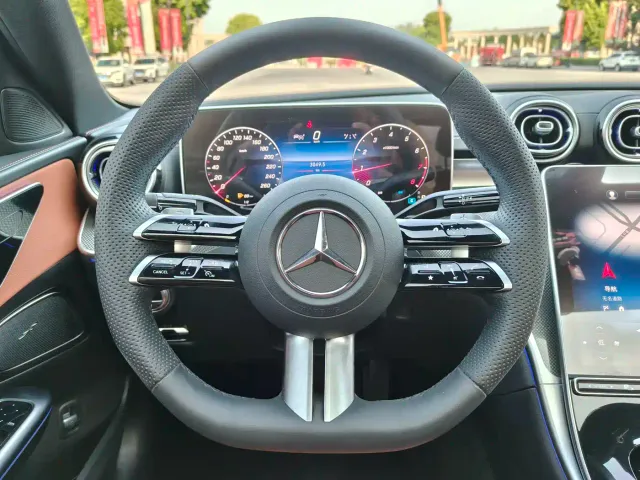 Mercedes-Benz C-Class — Фото автомобиля 15