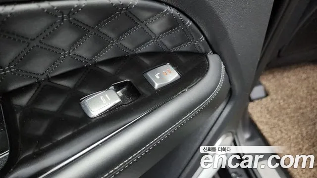 KG_Mobility_Ssangyong Rexton All Rexton Дизель 2.2 4WD — Фото автомобиля 18