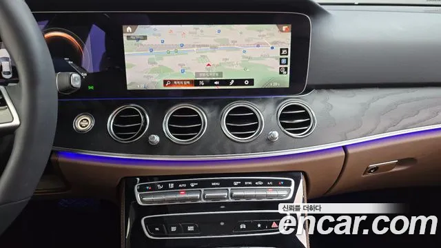 Mercedes-Benz E-Class W213 — Фото автомобиля 18