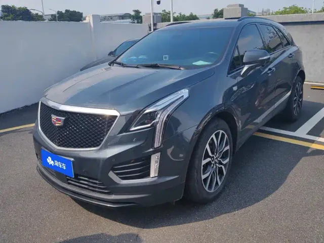 Фотография автомобиля — Cadillac XT5