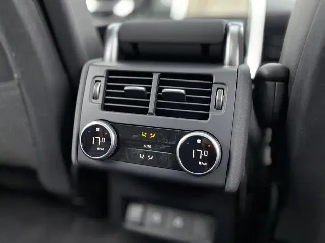 Land Rover Discovery — Фото автомобиля 26