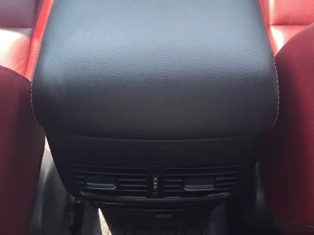 Mazda Axela — Фото автомобиля 19