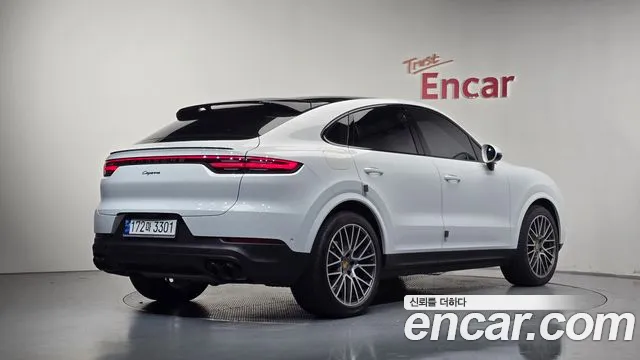 Porsche Cayenne — Фото автомобиля 2