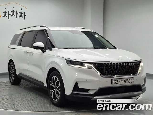 Kia Carnival 4th Gen — Фото автомобиля 4