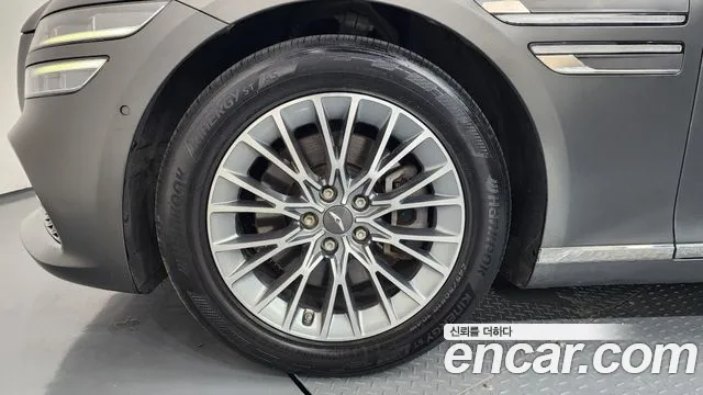 Genesis G80 Бензин 2.5 турбо AWD — Фото автомобиля 5
