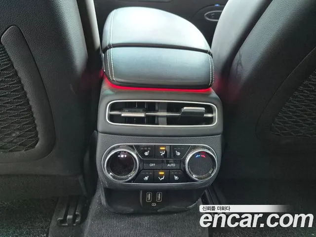 Genesis GV70 Electrified — Фото автомобиля 20
