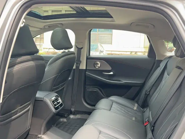 Chery Arrizo 8 — Фото автомобиля 7