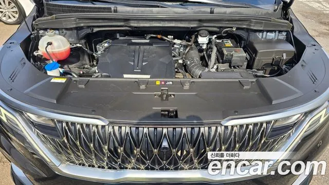 Kia Canival Carnival 4 поколение Бензин 9 мест Hi-Limousine — Фото автомобиля 6