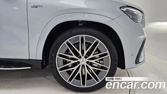 Mercedes-Benz GLE-Class — Фото автомобиля 5