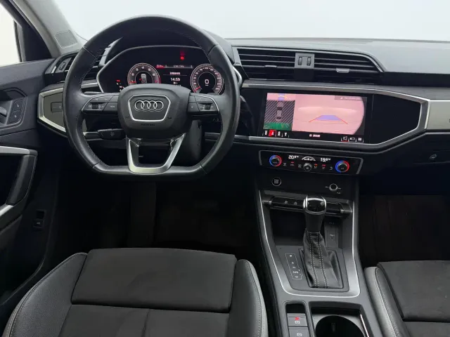 Audi Q3 — Фото автомобиля 10