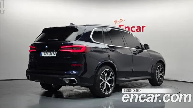 BMW X5 xDrive 40i M Sport — Фото автомобиля 2