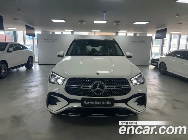 Mercedes-Benz GLE-Class — Фото автомобиля 3